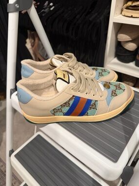 Gucci Beige Leather Sneakers with Mint GG Panels & Blue-Orange Stripe